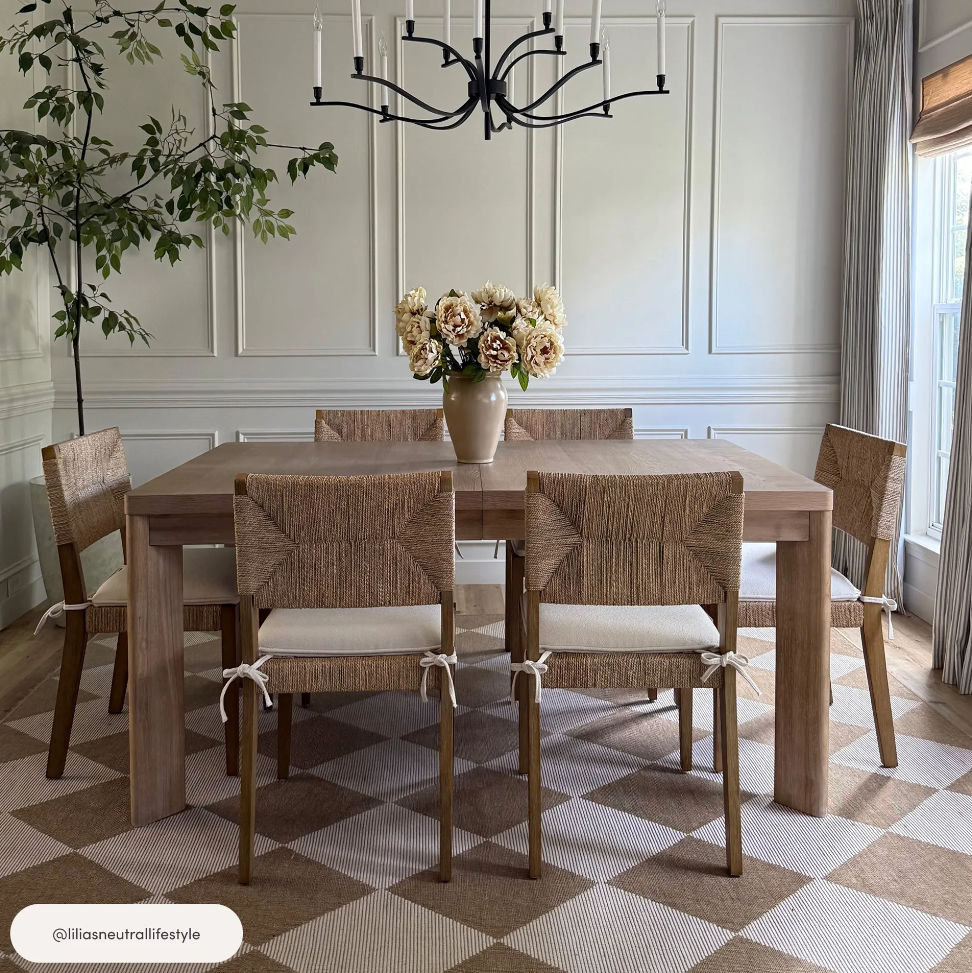 Boucle & Seagrass Dining Chair Light Brown