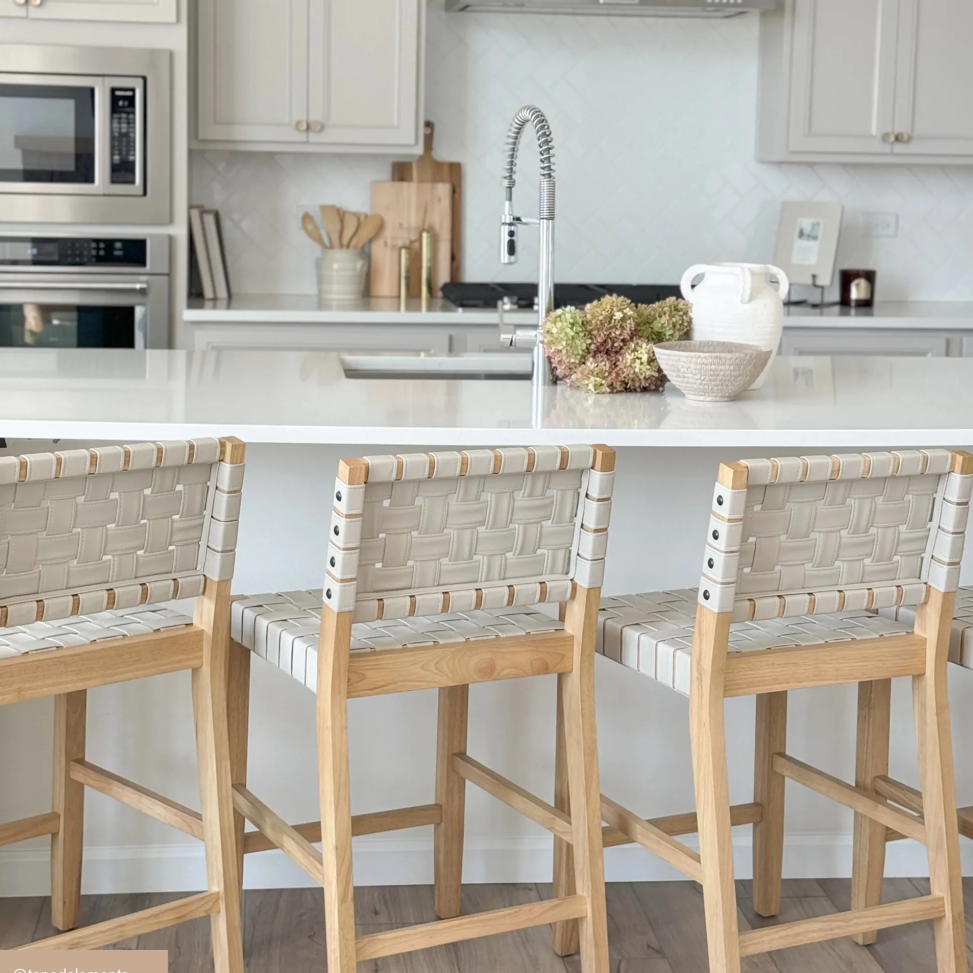 Faux Leather Woven Counter Height Bar Stools Off White (Set of 3)