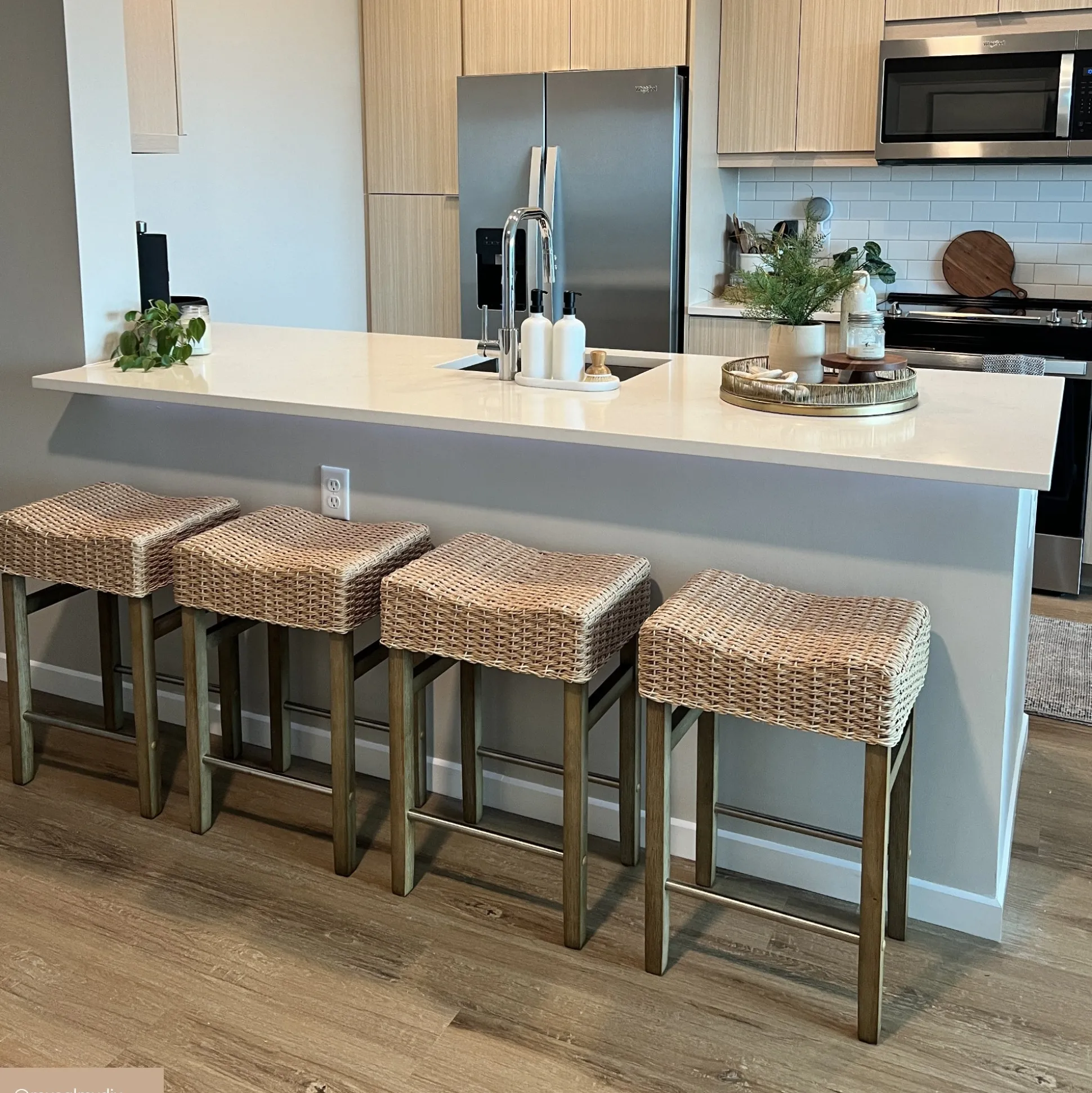 Woven Seagrass Counter Height Bar Stool Brown